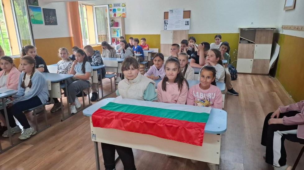 Община Симитли (121), Симитли Инфо (3418), Христо Ботев (420), 2 юни (1398), ОбУ „Паисий Хилендарски“ – Долно Осеново (1303)