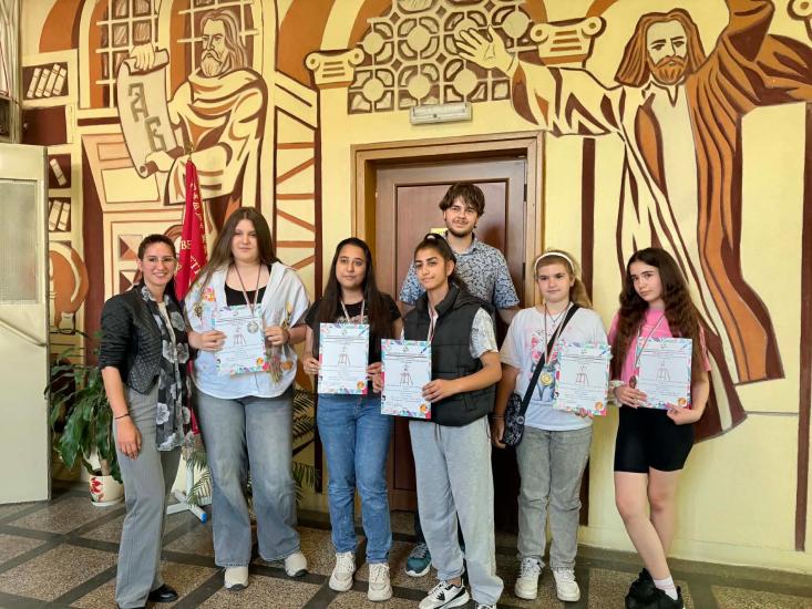 Община Симитли (121), Симитли Инфо (3418), ученици (129), ученици от СУ Симитли (3732), СУ „Св. Св. Кирил и Методий“ – град Симитли (1034), Награди (394), Национален конкурс (789)