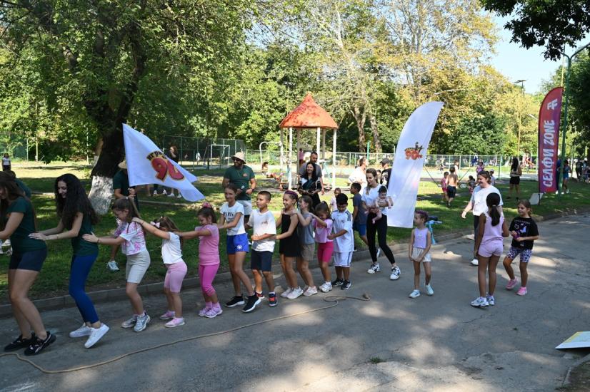 Община Симитли (121), Симитли Инфо (3418), „Спорт за малки и големи – „Игрите на 90-те““ (4089), Спорт (113), Апостол Апостолов (206)