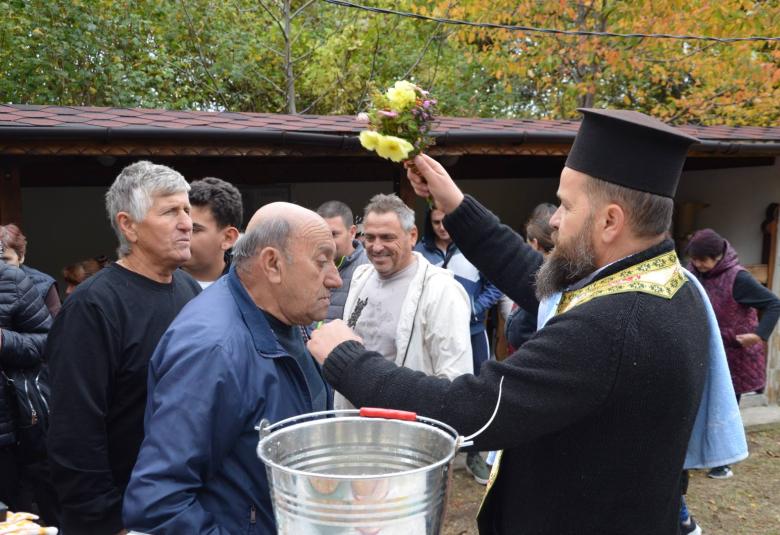 Община Симитли (121), Симитли Инфо (3418), село Брежани (474), Райчов Валог (3275), Свети Лука (1140), Празник (38), водосвет (1759), традиции (857), Петьо Борисов (2277)