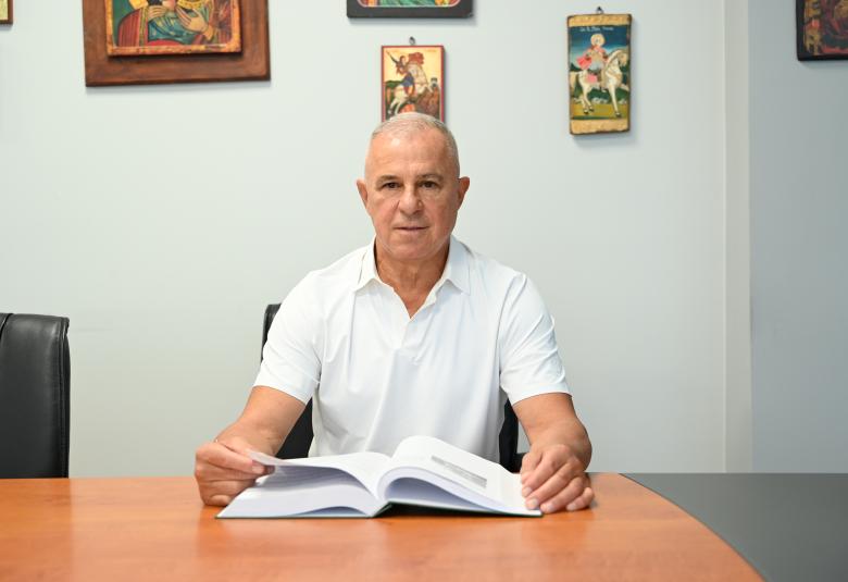 Община Симитли (121), Симитли Инфо (3418), Апостол Апостолов (206), С хляб, вино и песен, благодарност (1100), 