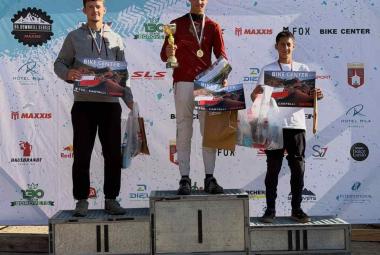 Община Симитли (121), Симитли Инфо (3418), велоклуб Уест Ендуро (2828), Borovets Open Cup 2026, състезание (1060), Трето място (1372)