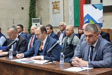 Апостол Апостолов,  такса битови отпадъци, отпадъци, СЮЗО