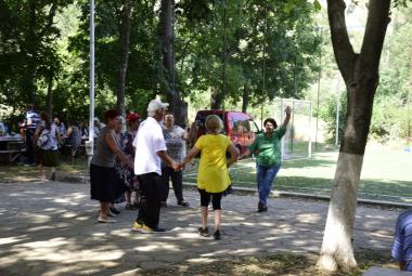 Свети Дух, Апостол Апостолов, село Железница, Гергана Гиздова